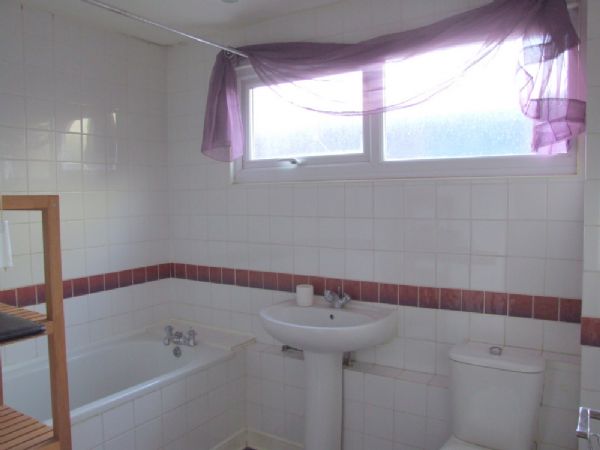 Michael Anthony Hemel Hempstead - Old Town Borders, Hemel Hempstead - Bathroom